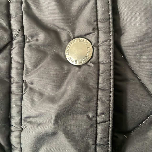 Lands' End Womens L Black Puffer Vest Winter Layering Outdoors Classic Preppy - Picture 2 of 6